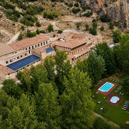 Hotel Hostal De La Trucha-3